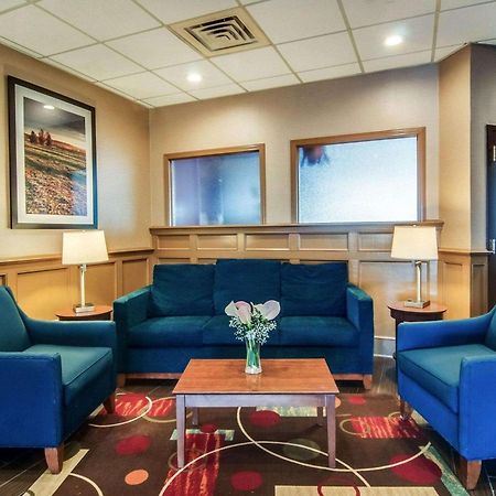 Comfort Inn & Suites Raphine - Lexington Near I-81 And I-64 Экстерьер фото