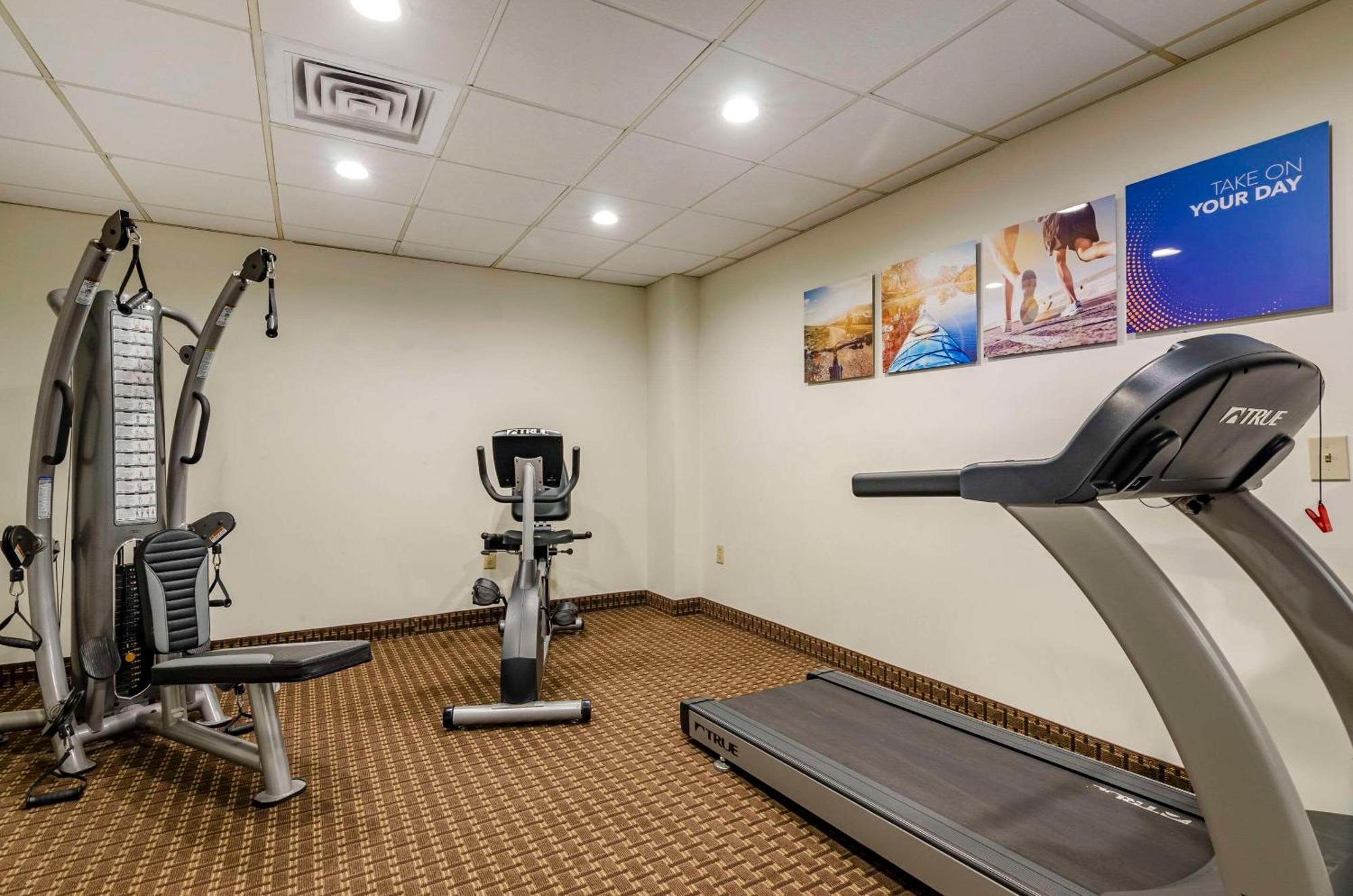 Comfort Inn & Suites Raphine - Lexington Near I-81 And I-64 Экстерьер фото