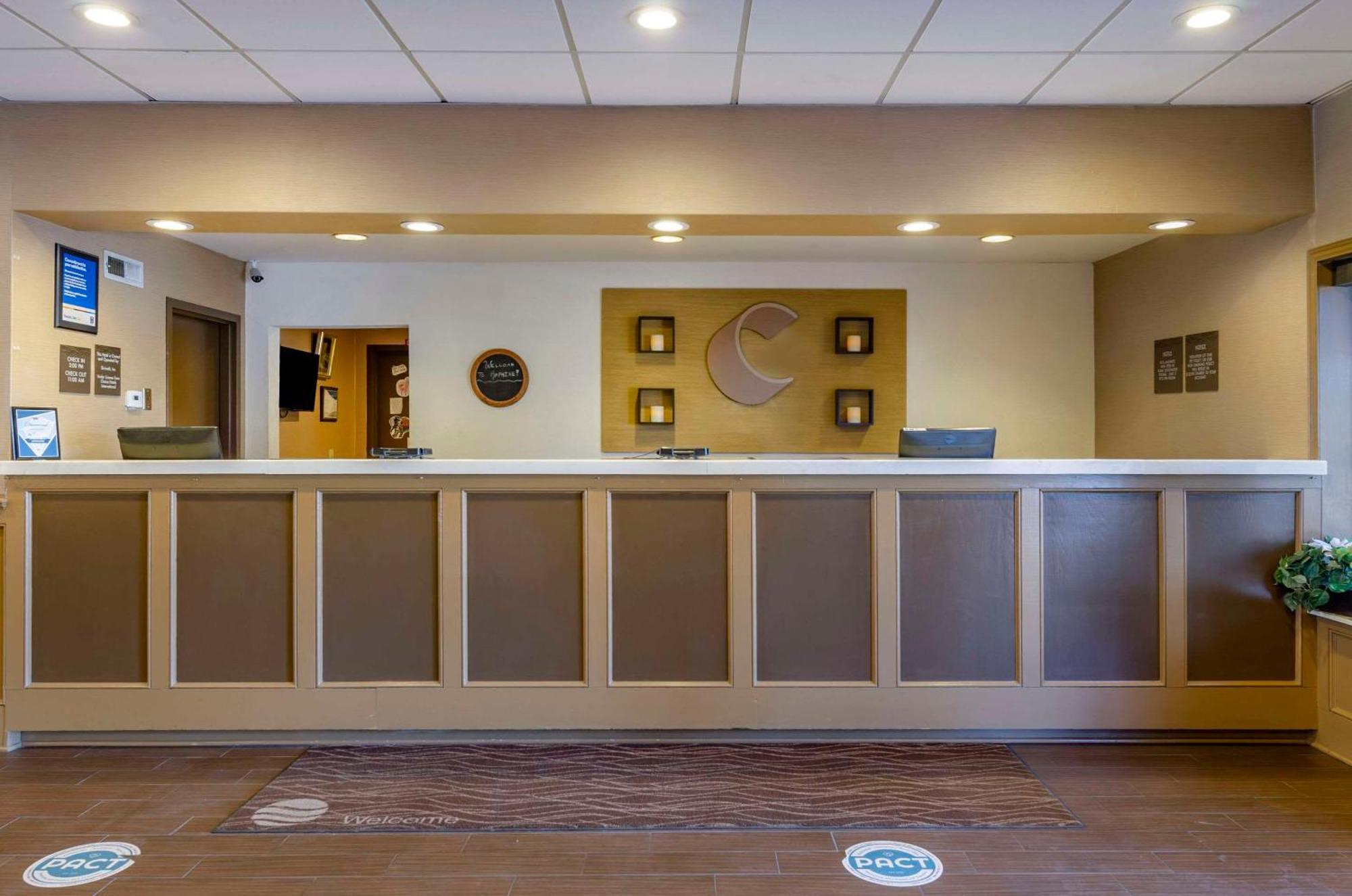 Comfort Inn & Suites Raphine - Lexington Near I-81 And I-64 Экстерьер фото